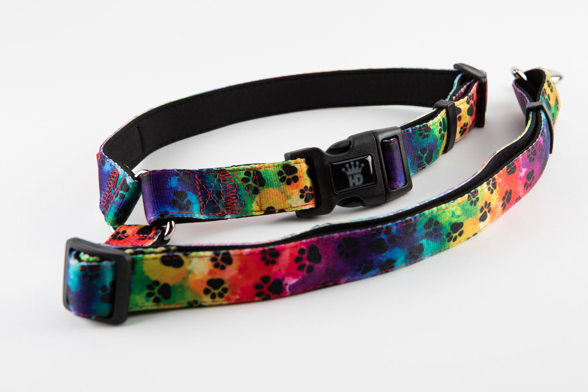 Picture of Seat Belt Leash - Paw Print