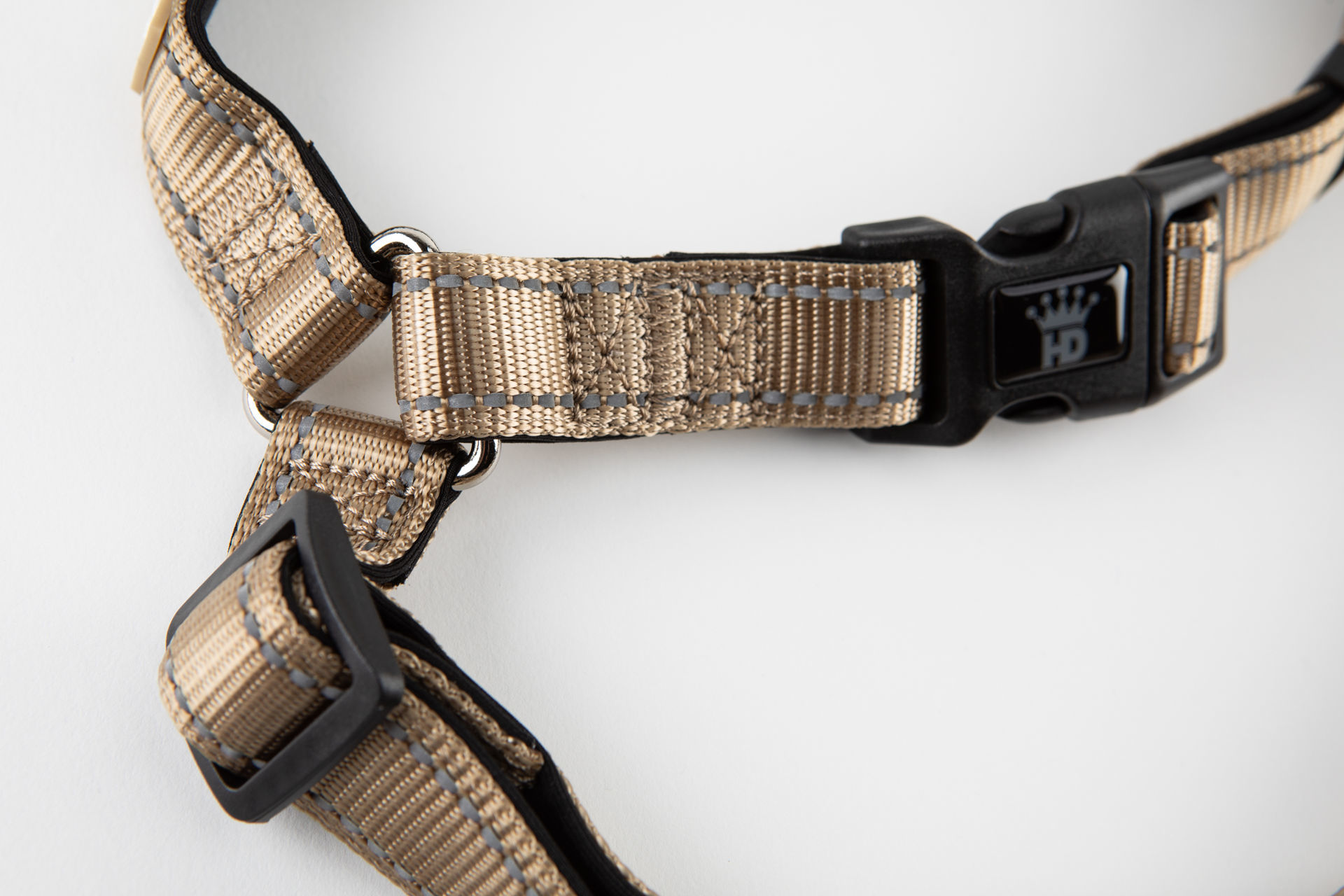 Picture of Seat Belt Leash  - Tan